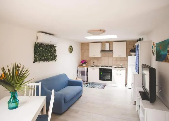 Antonietta - Holiday House Carini